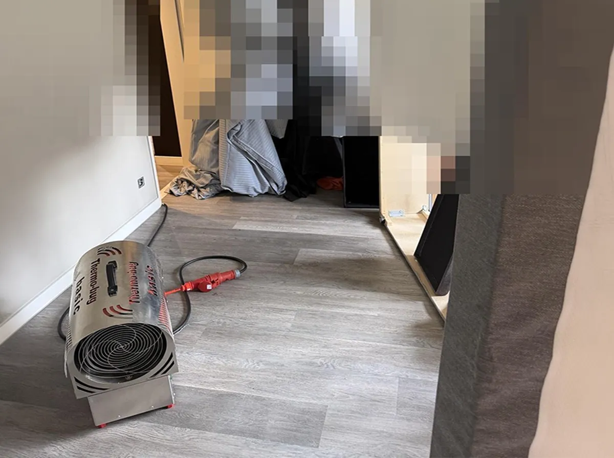 2 bettwanzen-hitzebehandlung-schlafzimmer-thermo-bug-duesseldorf