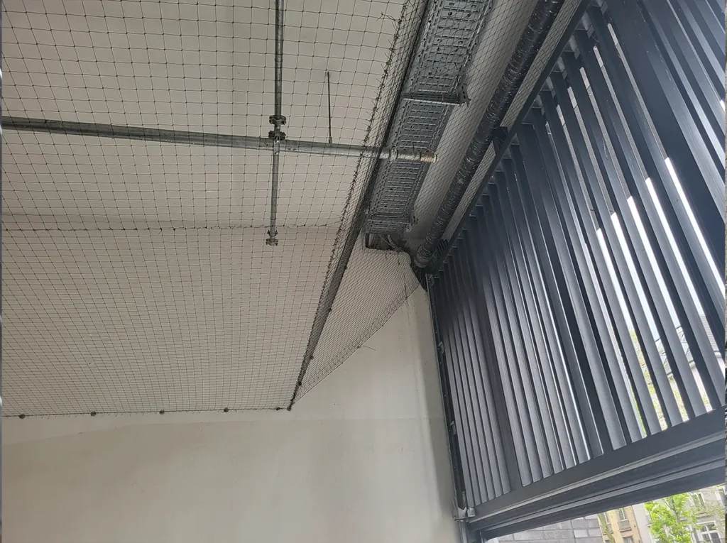 taubenschutznetz-tiefgarage-deckenbereich